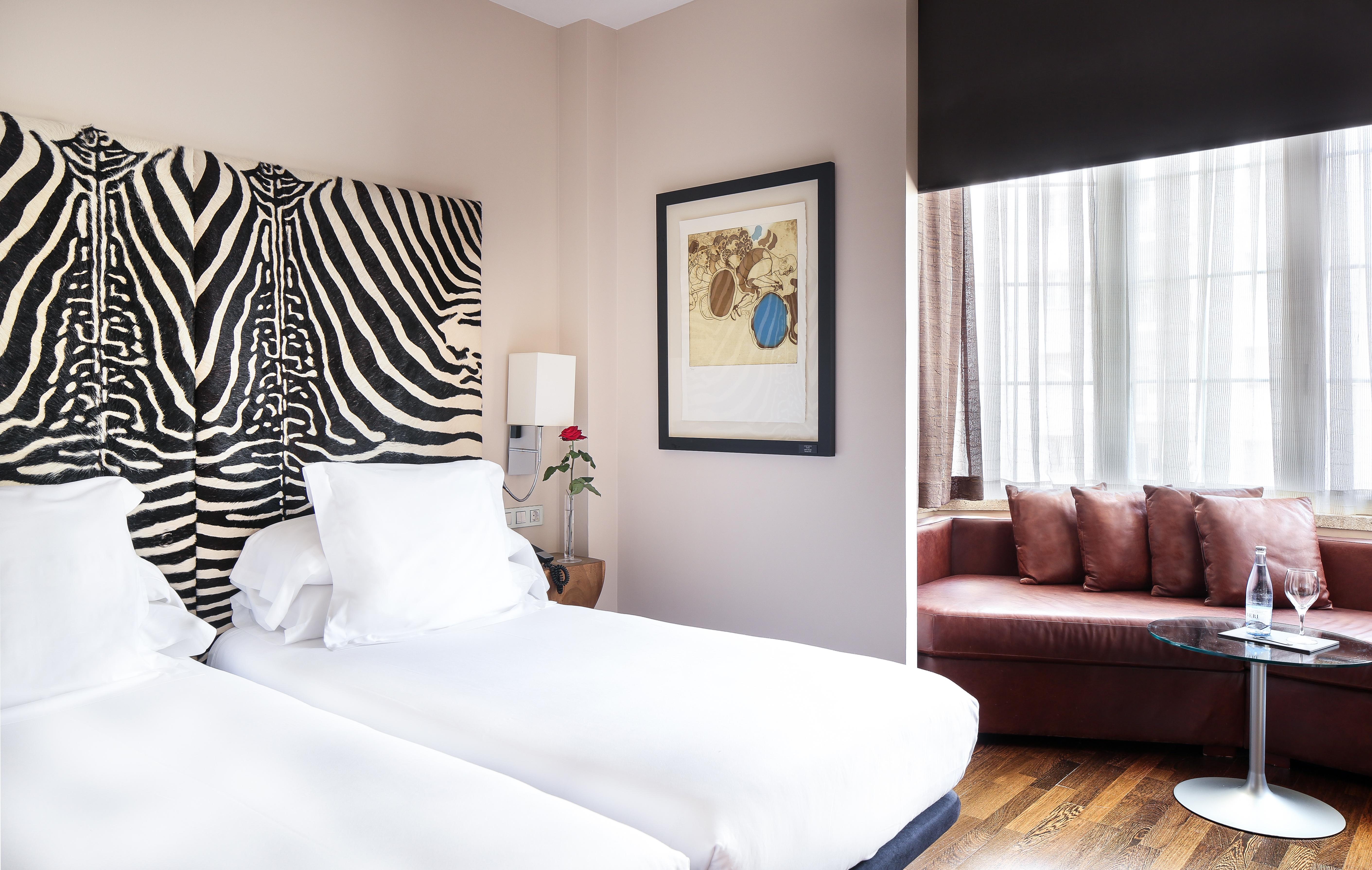 Hotel Gran Derby Suites, A Small Luxury Hotel Of The World Βαρκελώνη Εξωτερικό φωτογραφία